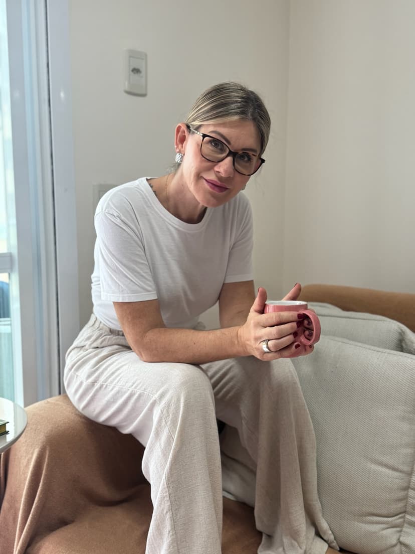 Fabi, especialista em organização